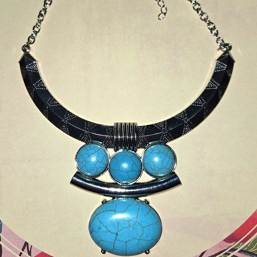 $7 For 7 Paparazzi Necklace Sets/New